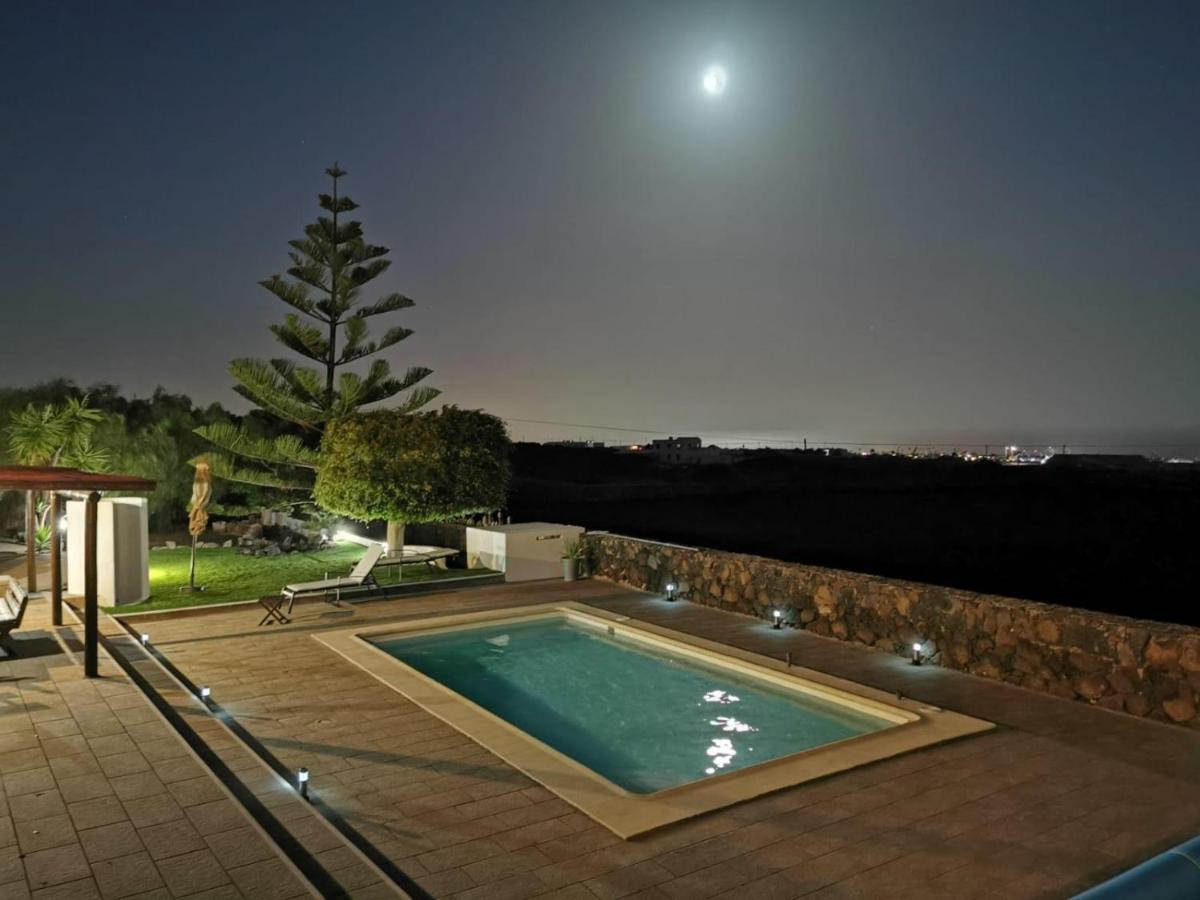 El Cercado Apartment Tias Exterior photo
